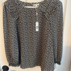 Max Studio Monochrome Patterned Blouse NWT Size XS‎